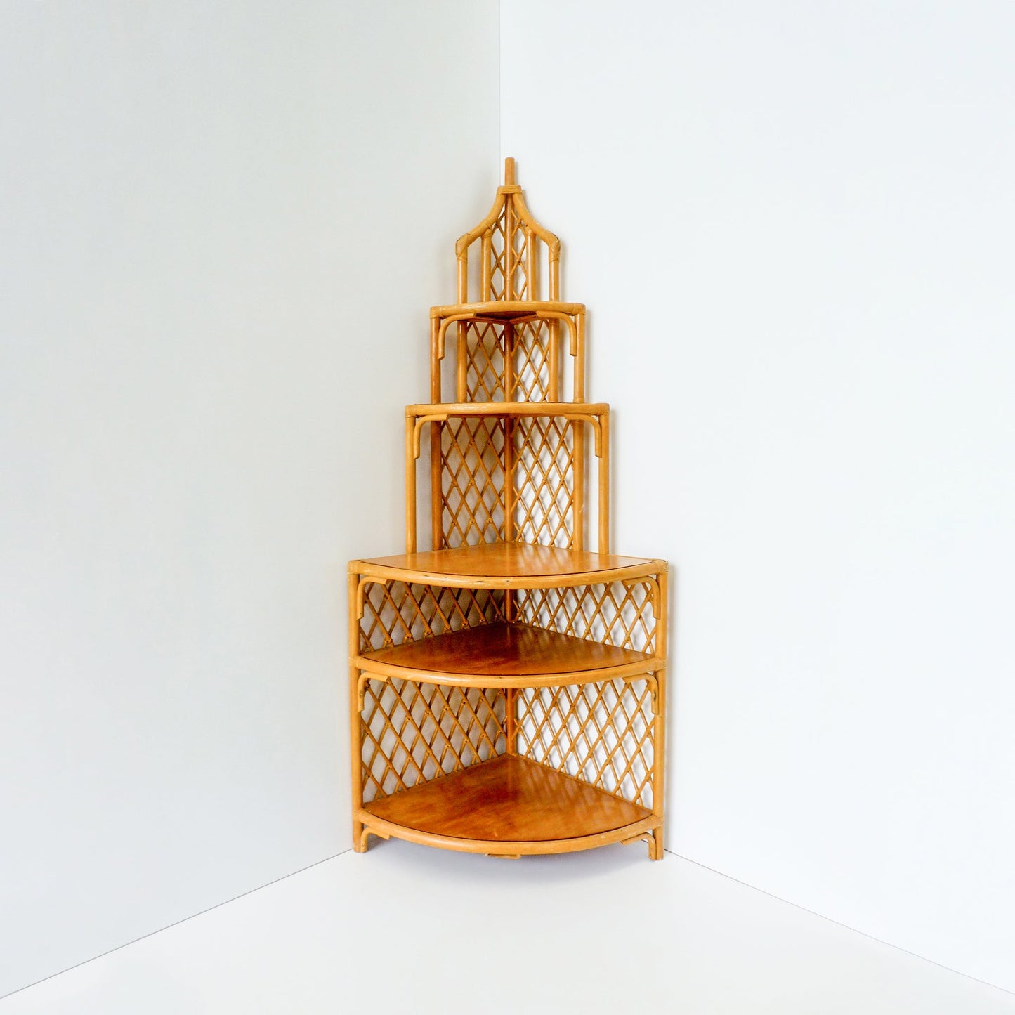 Corner Piece Shelf Unit