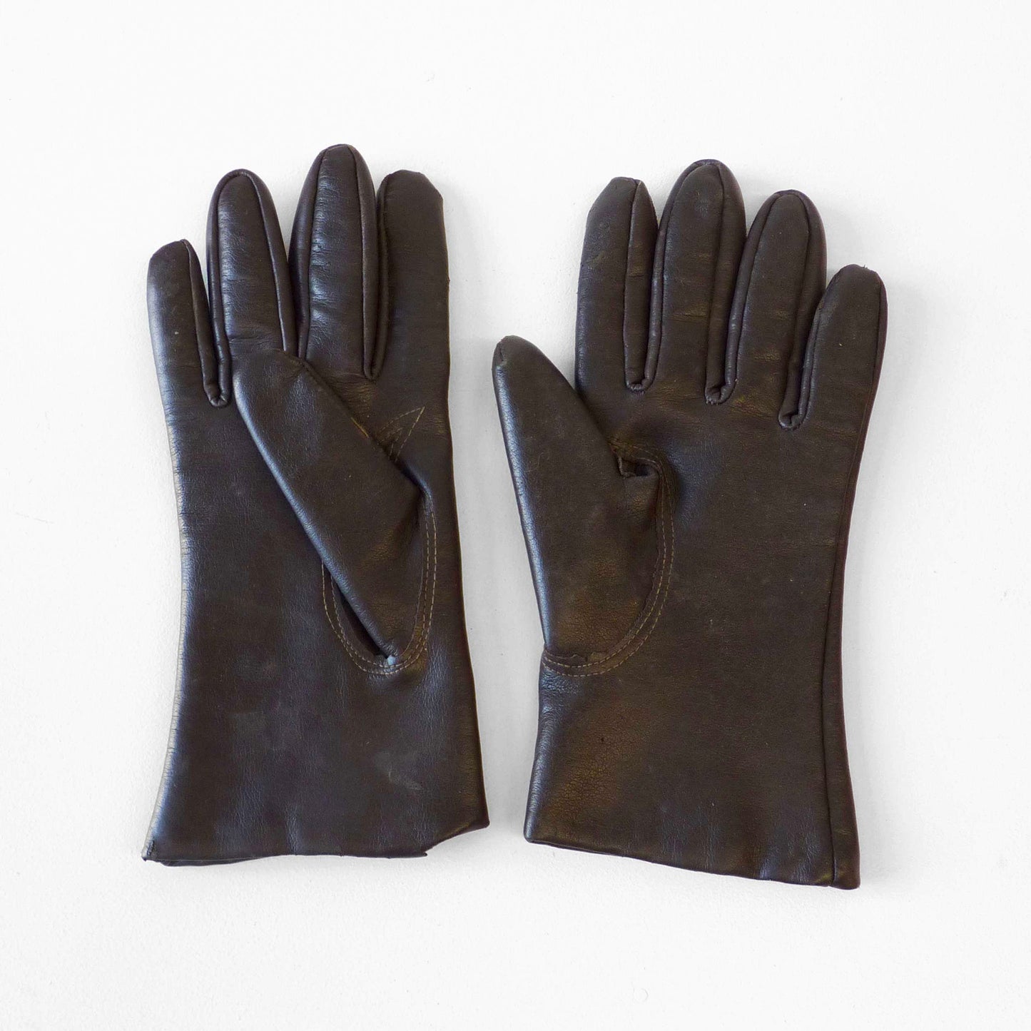 Women’s Brown Leather Gloves